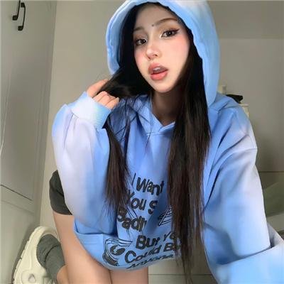 人群中的孩童